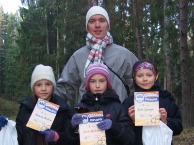 Sporta centra audzēkņi sezonas noslēguma krosa skrējienā