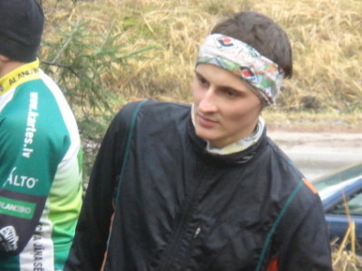 Orientēšanās sportistiem panākumi sacensībās Dobelē