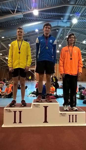 Vieglatlēti Limbaži 04122015