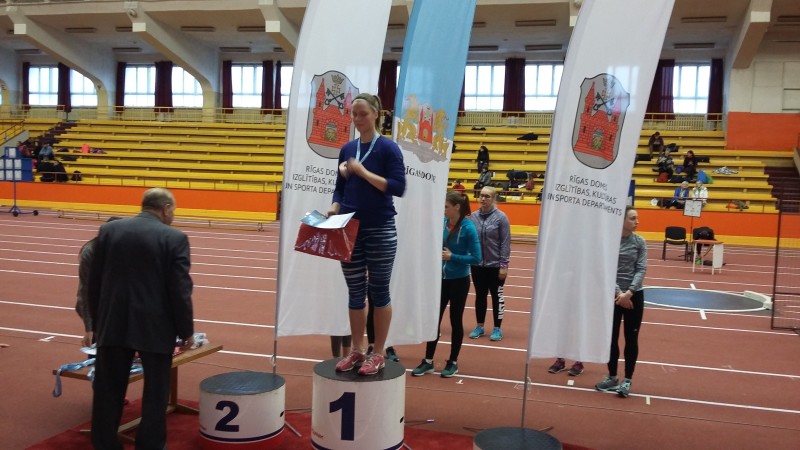 Lāsma Padedze lodes grūšana