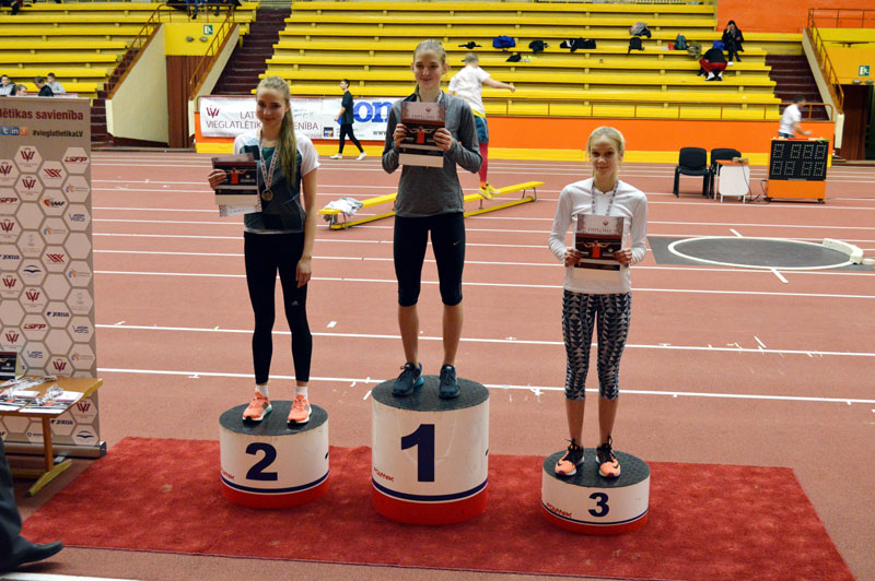 Luize Opolā daudzcīņa