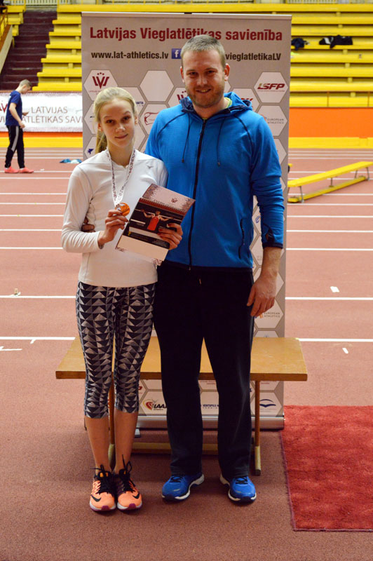 Luīze Opolā daudzcīņa