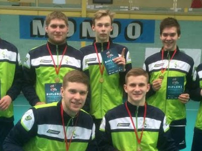 Skolēnu sporta spēļu volejbola turnīrā uzvar Ogres tehnikums