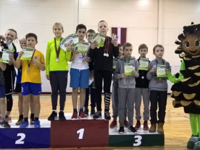 Ogres un Madlienas jaunajiem vieglatlētiem astoņas medaļas