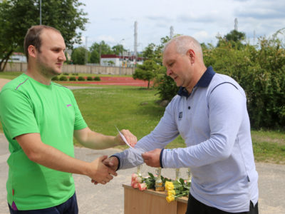 Snaiperi sadalījuši Vasaras kausus
