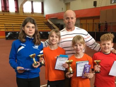 Ogres NSC jaunie vieglatlēti izcīna godalgotas vietas