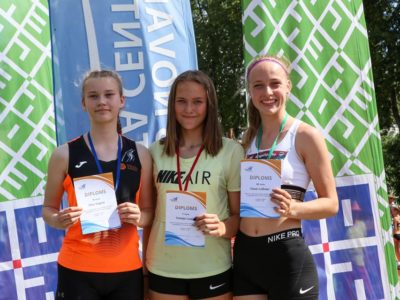 Ogres novada vieglatlēti izcīna medaļas U-16 un U-18 grupu sacensībās