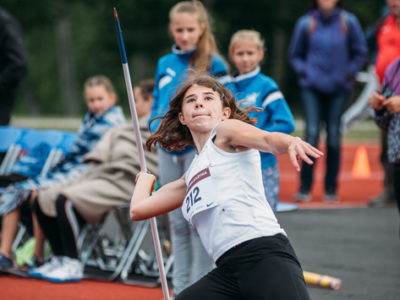 Jaunajiem vieglatlētiem medaļu birums Latvijas čempionātā vieglatlētikā