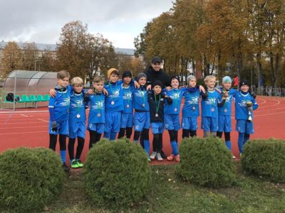 Ogres novada futbolistiem augstā 3.vieta vasaras Vidzemes jaunatnes čempionātā