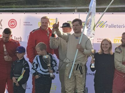 SK “Ogre” triumfē Latvijas čempionāta autokrosā komandu ieskaitē