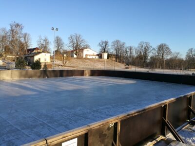 Publiskās slidotavas Ikšķilē un Tīnūžos