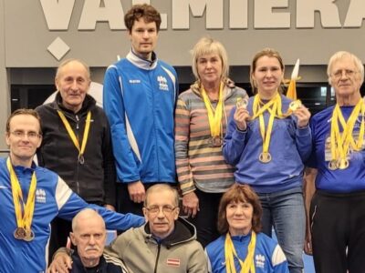 Ogres novada vieglatlētikas vecmeistariem 39 medaļas Valmierā