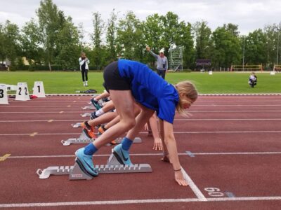 <strong>Ogres jaunajiem vieglatlētiem piecas medaļas Jelgavā</strong>