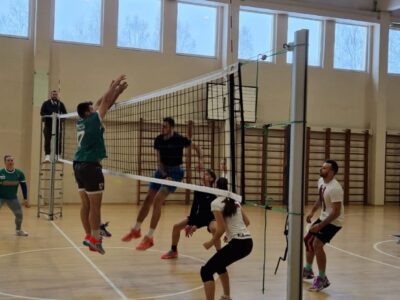MIX volejbola turnīrs pieaugušajiem