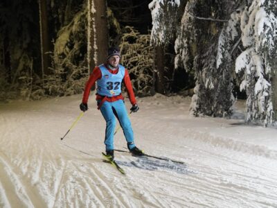 Aizvadīti pirmie Zilo kalnu apļi slēpošanā