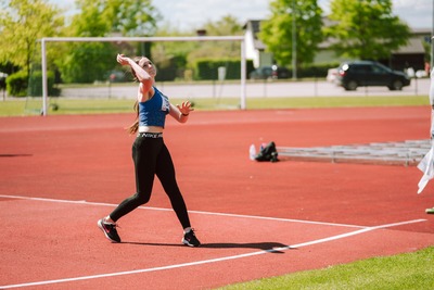 Elza Vanaga izcīna ceļa zīmi uz LVS X MAXIMA kausa finālu